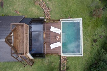 Infinity pool