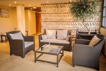 Spa reception