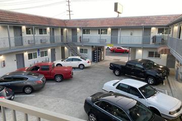Photo 28
