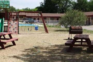 BBQ/picnic area