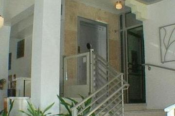 Sherbrooke All Suites Hotel