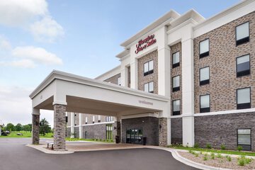 Hampton Inn & Suites St. Paul Oakdale / Woodbury