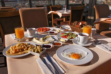 Breakfast meal
