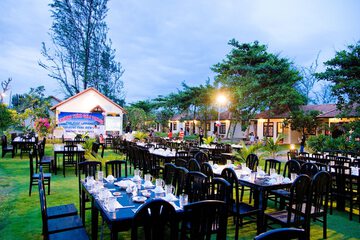 Food court
