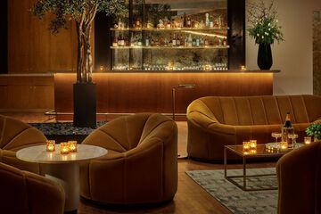 Hotel Interior 9 of 48