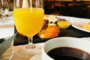 Breakfast buffet