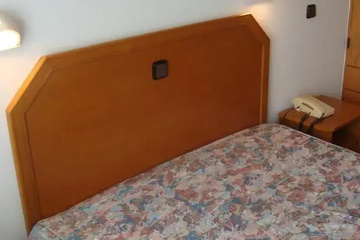 guest_rooms