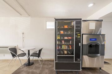 Vending machine