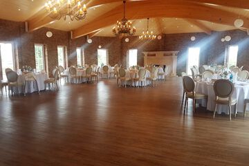 Indoor wedding
