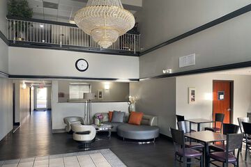 Hotel Interior 4 of 16