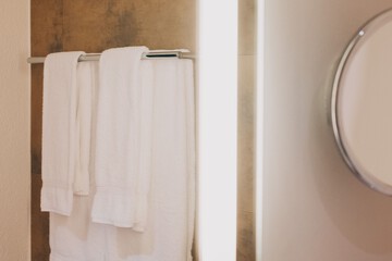 Bathroom amenities