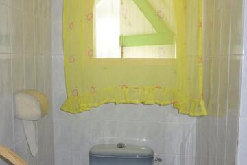 Photo 51