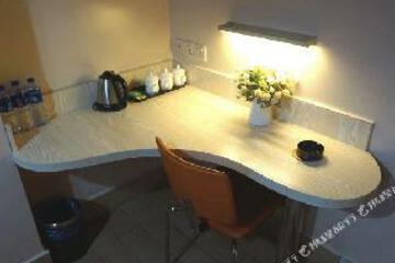 Photo 18