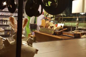Gift shop