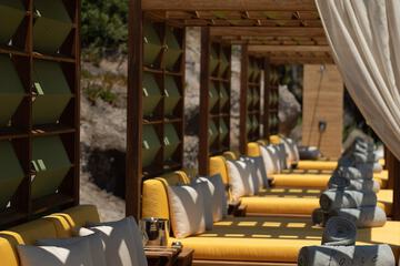 Sundeck