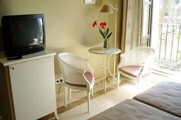 Room amenity