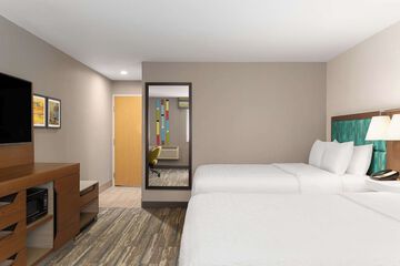 Room 42 of 75