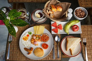 Breakfast meal