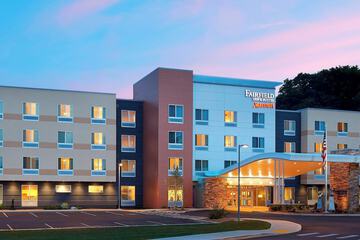 Fairfield Inn & Suites Springfield Northampton / Amherst