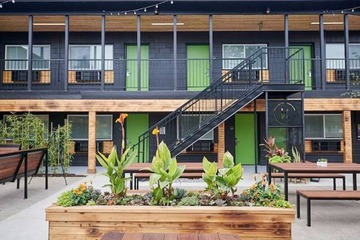 Hotel Exterior 58 of 58