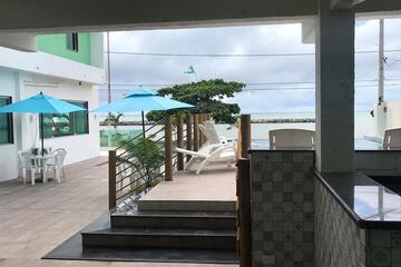 Poolside bar