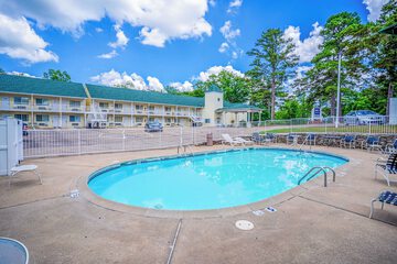 Hotel O Eureka Springs - Christ of Ozark Area
