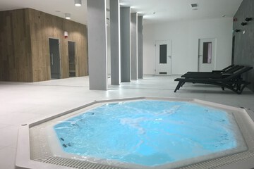 Steam room