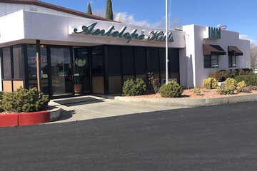 Antelope Hills Inn