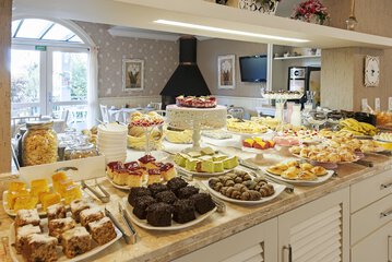 Breakfast buffet