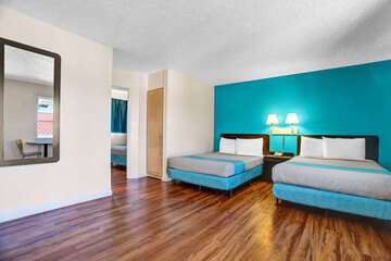 Motel Fort Bragg queens