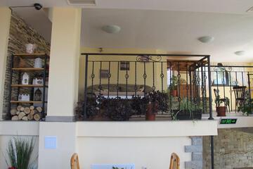Photo 46