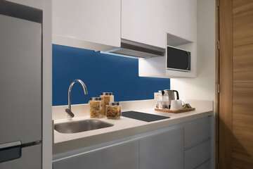Private kitchenette
