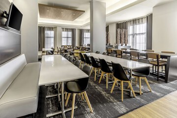 Breakfast/Coffee Service 43 of 51