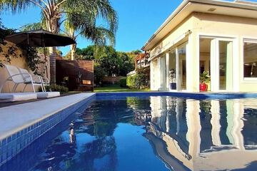 Pool waterfall