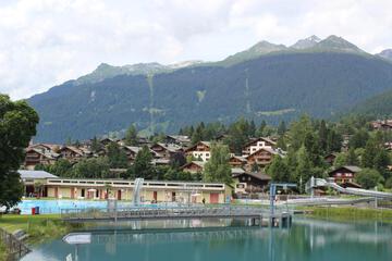Photo 6