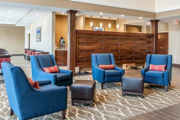Comfort Suites