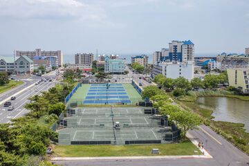 Tennis court