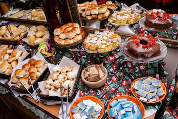 Breakfast buffet