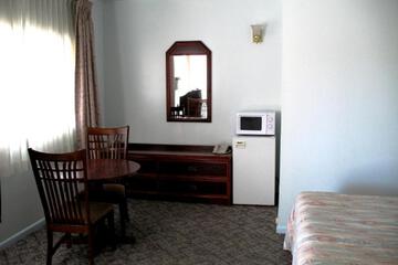 Photo 28