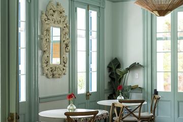 Hotel Interior 44 of 292