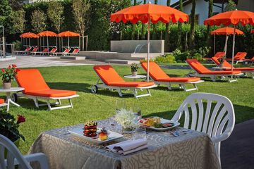 Sundeck