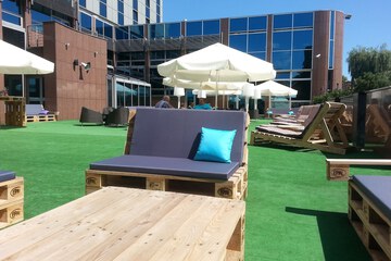 Sundeck