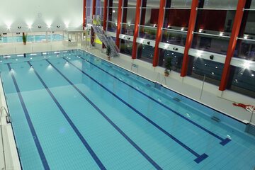 Exercise/lap pool