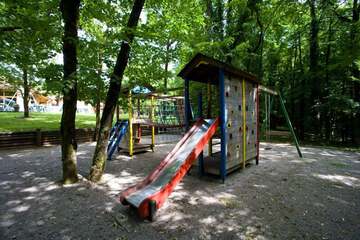 Children's play area - outdoor