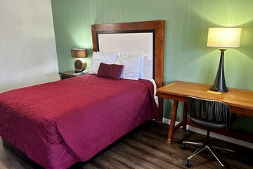 Colonial Inn Franklin