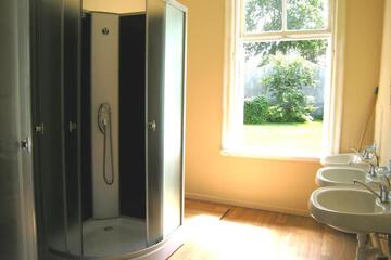 Photo 32
