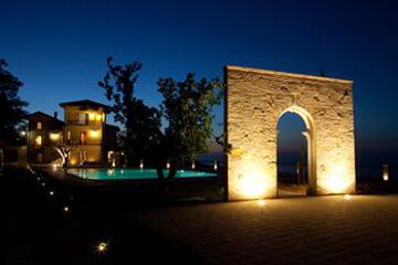 Hotel Front - Evening or Night