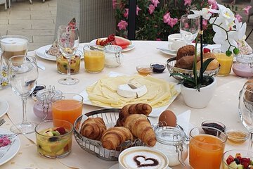 Breakfast meal