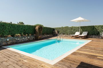 Private pool