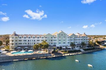 The Waterfront Inn